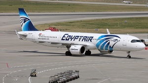 Photo of SU-GFV - Airbus A321-251NX operated by Egyptair