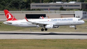 Photo of TC-JSJ - Airbus A321-231 operated by Turkish Airlines