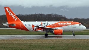 Photo of G-EZDW - Airbus A319-111 operated by easyJet