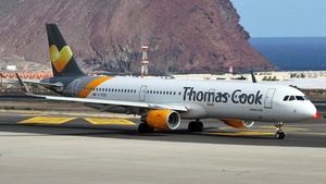 Photo of G-TCDG - Airbus A321-211 operated by Thomas Cook Airlines