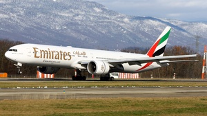 Photo of A6-EGJ - Boeing 777-31H(ER) operated by Emirates