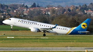 Photo of UR-EMD - Embraer ERJ-190LR operated by Ukraine International Airlines