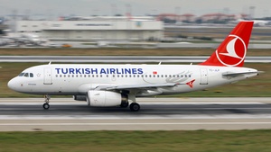 Photo of TC-JLP - Airbus A319-132 operated by Turkish Airlines