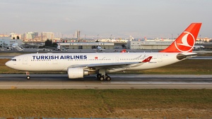Photo of TC-JNB - Airbus A330-203 operated by Turkish Airlines