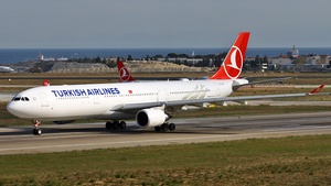 Photo of TC-JOJ - Airbus A330-303 operated by Turkish Airlines