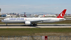 Photo of TC-JJV - Boeing 777-3F2(ER) operated by Turkish Airlines