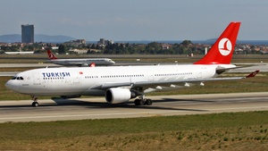 Photo of TC-JNG - Airbus A330-203 operated by Turkish Airlines