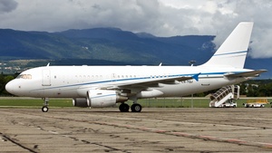 Photo of CS-TQJ - Airbus A319-115(CJ) operated by White Airways