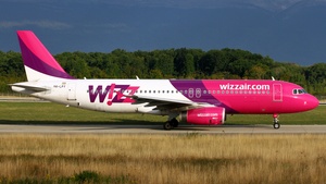 Photo of HA-LPY - Airbus A320-232 operated by Wizz Air