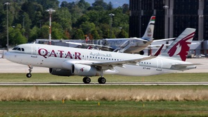 Photo of A7-AHX - Airbus A320-232 operated by Qatar Airways
