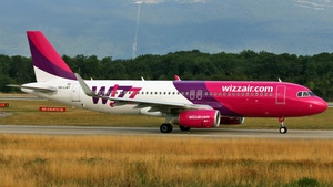 Photo of HA-LWY - Airbus A320-232 operated by Wizz Air