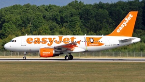 Photo of G-EZBG - Airbus A319-111 operated by easyJet