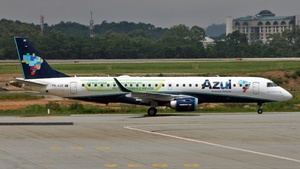 Photo of PR-AZE - Embraer ERJ-190AR operated by Azul