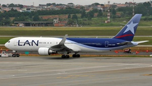 Photo of CC-CWF - Boeing 767-316(ER) operated by LAN Airlines