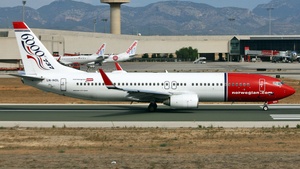 Photo of LN-NOL - Boeing 737-8Q8 operated by Norwegian Air Shuttle