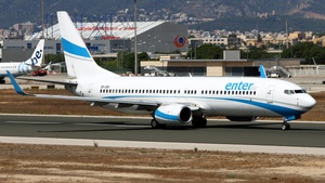 Photo of SP-ENY - Boeing 737-86N operated by Enter Air