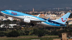 Photo of G-TUMM - Boeing 737 MAX 8 operated by TUI Airways