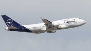 Photo of D-ABVY - Boeing 747-430 operated by Lufthansa