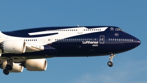 Photo of D-ABYN - Boeing 747-830 operated by Lufthansa
