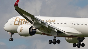 Photo of A6-EXJ - Airbus A350-941 operated by Emirates
