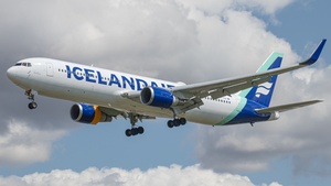 Photo of TF-ISN - Boeing 767-319(ER) operated by Icelandair