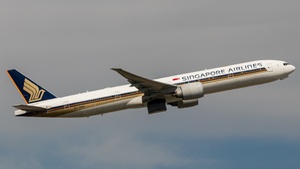 Photo of 9V-SNC - Boeing 777-312(ER) operated by Singapore Airlines