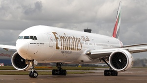 Photo of A6-EPB - Boeing 777-31H(ER) operated by Emirates