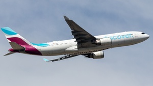 Photo of D-AXGE - Airbus A330-203 operated by Discover Airlines