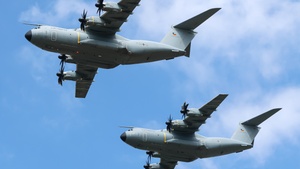 Photo of 54+02 - Airbus A400M Atlas operated by German Air Force