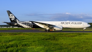 Photo of ZK-OKR - Boeing 777-319(ER) operated by Air New Zealand