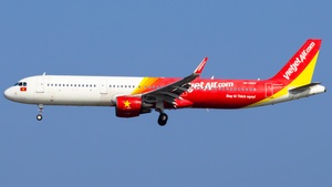 Photo of VN-A683 - Airbus A321-211 operated by VietJet Air