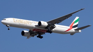Photo of A6-EQC - Boeing 777-31H(ER) operated by Emirates
