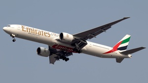 Photo of A6-ENF - Boeing 777-31H(ER) operated by Emirates