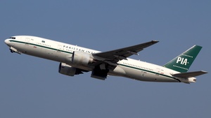 Photo of AP-BMG - Boeing 777-2Q8(ER) operated by PIA Pakistan International Airlines
