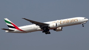 Photo of A6-ENO - Boeing 777-31H(ER) operated by Emirates