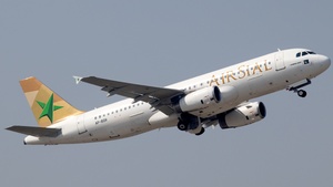 Photo of AP-BOR - Airbus A320-232 operated by AirSial