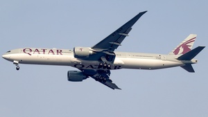 Photo of A7-BAP - Boeing 777-3DZ(ER) operated by Qatar Airways