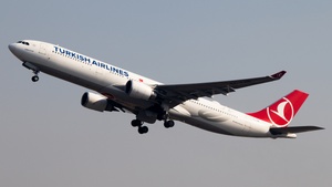 Photo of TC-LNE - Airbus A330-303 operated by Turkish Airlines