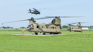 Photo of 16-08200 - Boeing Vertol CH-47F Chinook operated by US Army