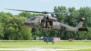 Photo of 11-20398 - Sikorsky UH-60M Black Hawk operated by US Army
