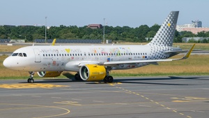 Photo of EC-NAJ - Airbus A320-271N operated by Vueling