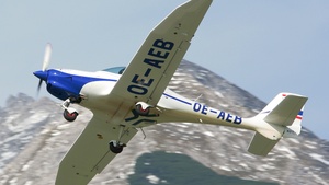 Photo of OE-AEB - Aquila A211 GX operated by Flugsportzentrum Tirol
