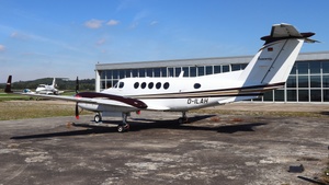 Photo of D-ILAH - Beechcraft B200GT Super King Air 250 operated by Anton Häring