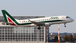 Photo of EI-RDI - Embraer ERJ-175STD operated by Alitalia CityLiner