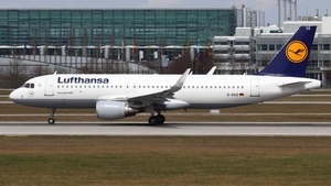 Photo of D-AIUZ - Airbus A320-214 operated by Lufthansa