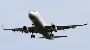 Photo of TC-JSJ - Airbus A321-231 operated by Turkish Airlines