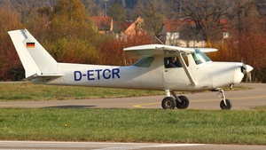 Photo of D-ETCR - Cessna 152 operated by Air Munich Aviation - Flugschule Jesenwang