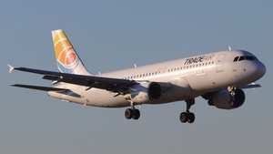 Photo of 9A-BTI - Airbus A320-214 operated by Trade Air