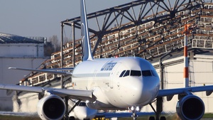 Photo of D-AIWJ - Airbus A320-214 operated by Lufthansa