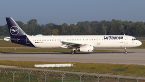 Photo of D-AISJ - Airbus A321-231 operated by Lufthansa
